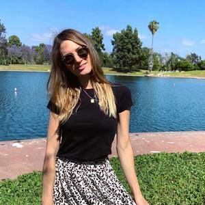 Meet your Posher, Julia